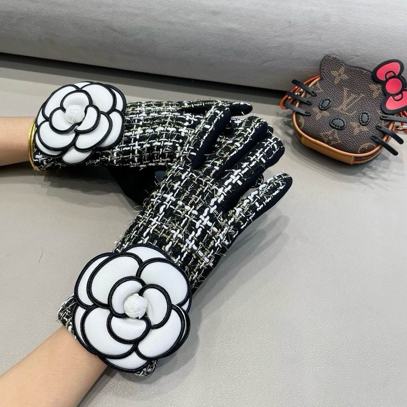 Chanel Gloves 010244
